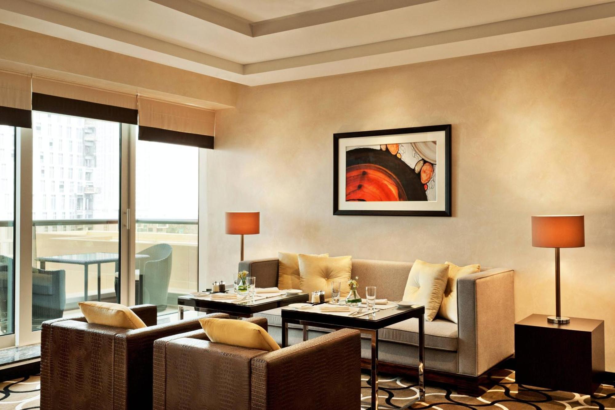 그로브너 하우스, 어 럭셔리 컬렉션 호텔, 두바이 외부 사진 Club Lounge at the hotel
