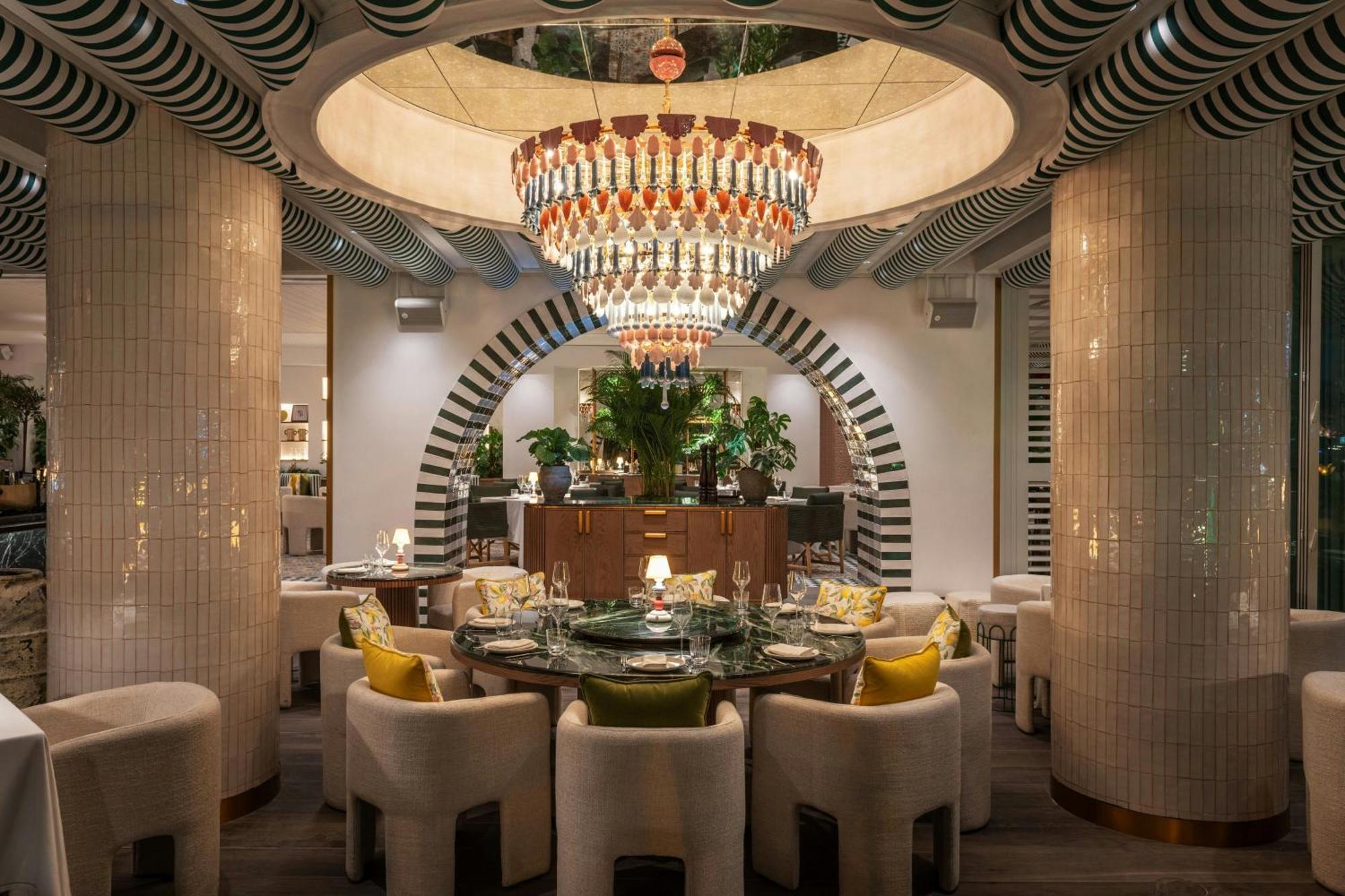 그로브너 하우스, 어 럭셔리 컬렉션 호텔, 두바이 외부 사진 Interior of the restaurant